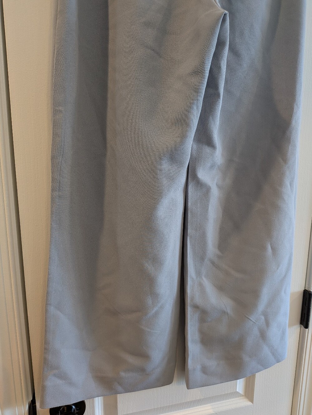 Abercrombie & Fitch Sloane Tailored Wide Leg Pleated Trousers Gray Pants Sz 10P - Picture 10 of 13